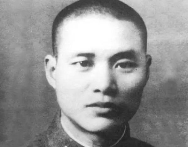 1960年軍統“頭號殺手”出獄,思念10年的妻子已改嫁,他如何處理? 1960年軍統“頭號殺手”出獄,思念10年的妻子已改嫁,他如何處理?