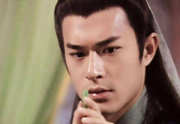 倚天屠龍記變“群魔亂舞”，林峰主演被嘲毀童年，古天樂燙頭演爹