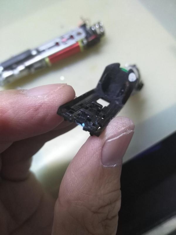 飛利浦HX9336電動牙刷維修翻車記，還能修好嗎？