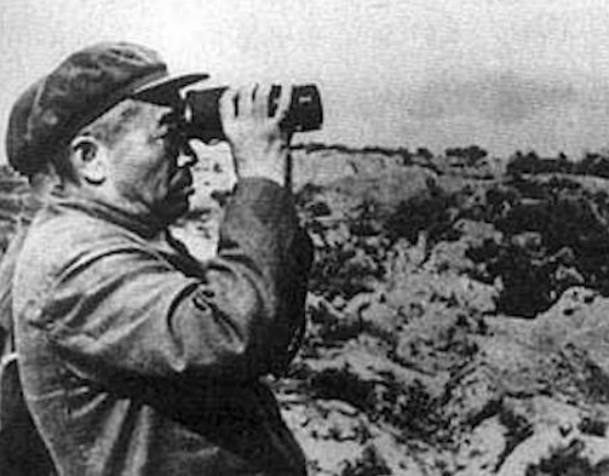 51年肖永銀到朝鮮參戰，進展不順，彭德懷：劉伯承不是講究戰術嗎