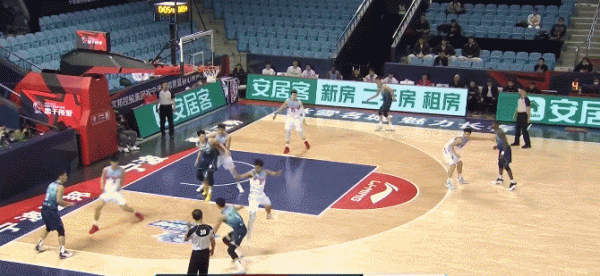 阿不都沙拉木19分摩爾特里12&plus;8 新疆6人上雙大勝寧波送對手8連敗