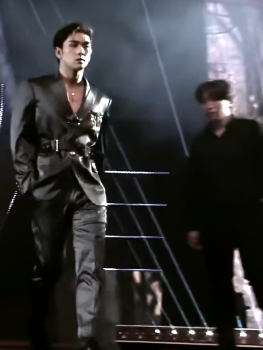 瘦了的胡先煦霸佔熱搜？男明星少年感全靠瘦，發麵饅頭噠咩