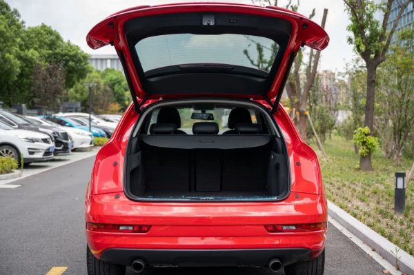 頂配!緊湊級SUV的領跑車型——奧迪Q3 全時四驅運動型 頂配!緊湊級SUV的領跑車型——奧迪Q3 全時四驅運動型