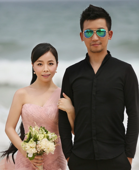 從央視的破例，到半夜“抱怨帶娃”，午夜夢迴時王二妮有後悔嗎？