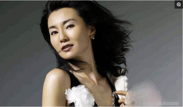 張曼玉發福，顏值卻重回巔峰，網友：真的美炸了