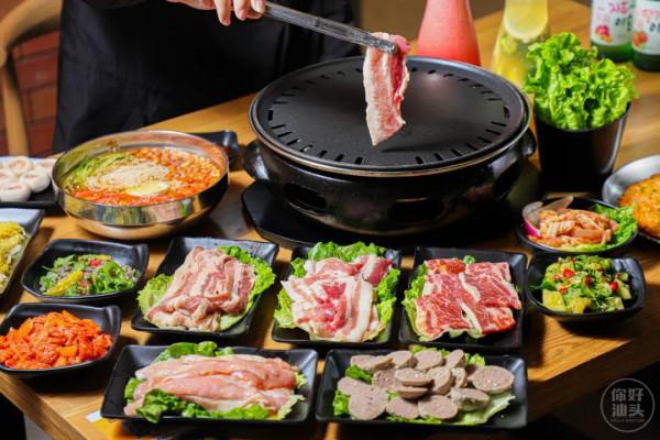 「炭火烤肉」，好吃到翹腳