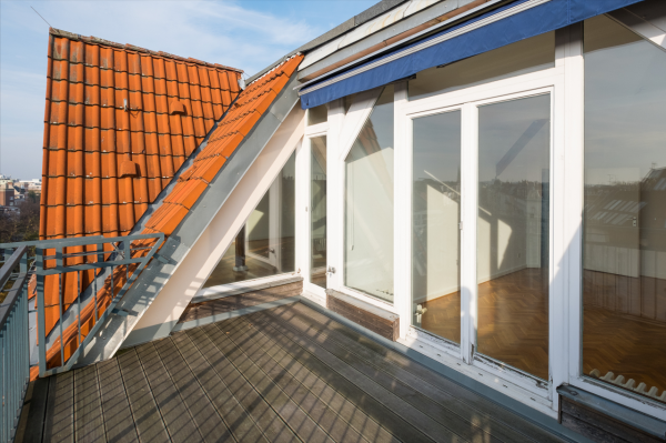 糾結：只剩一樓和頂樓，買哪個更好？不妨先聽聽過來人的親身感受