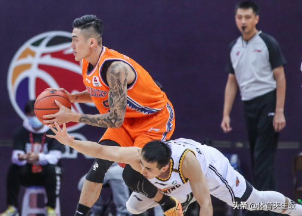 遼寧男籃大勝18分！張鎮麟18分8助6斷，替補奇兵11分，郭昊文24分