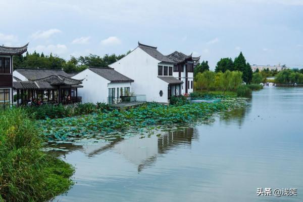 歲月流轉，沉澱千年佳話；古裡紅豆，再現盛世繁華