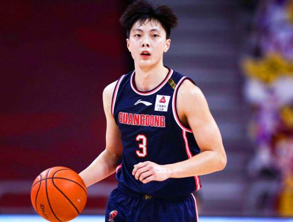 開賽慢熱已成習慣，廣東男籃首場又輸球，同時這也突顯了一個問題