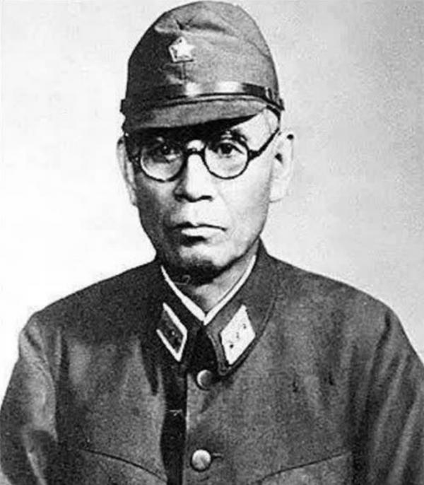 岡村寧次派特務暗殺彭德懷，無意間弄到一份演講稿，將特務都殺了