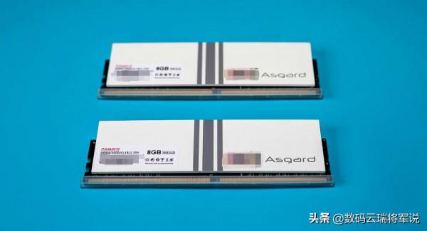 OC3600的炫酷白甲RGB燈條 阿斯加特DDR4 16GB記憶體套裝輕體驗 OC3600的炫酷白甲RGB燈條 阿斯加特DDR4 16GB記憶體套裝輕體驗