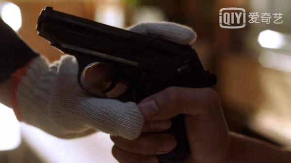 趙麗穎新劇《誰是兇手》開播，表現不佳，劇情BUG太明顯