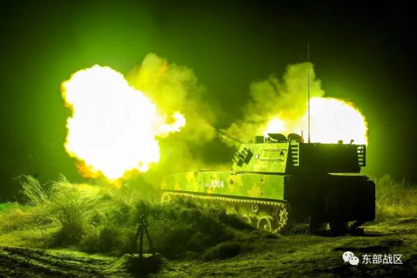 榴炮開火!從黑夜打到白天 榴炮開火!從黑夜打到白天