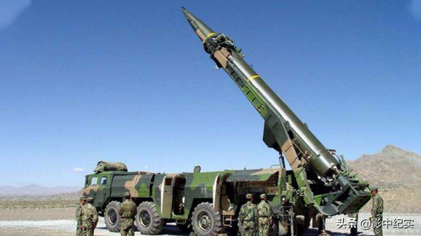 看完長津湖戰報，斯大林將36個師的裝備支援中國，產生深遠的影響