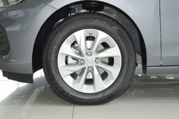 6萬出頭落地，雪佛蘭科沃茲最低配值不值得入手