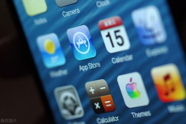 蘋果又在預熱iPhone 14了，外媒批庫克侵犯使用者隱私，還拿它做廣告