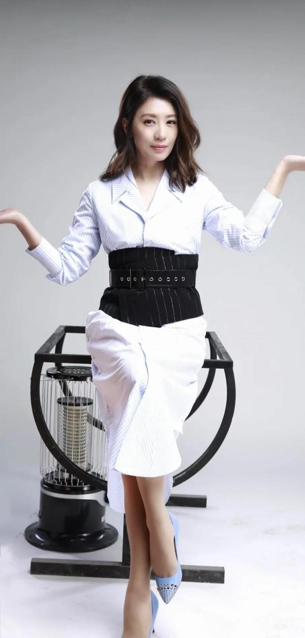 有喜歡賈靜雯的嗎？真的是很有靈氣，她演的趙敏無人超越