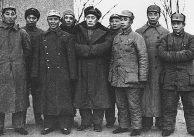 豫東戰役我軍身陷重圍，粟裕大將兩變戰術殲敵9萬，活捉區壽年