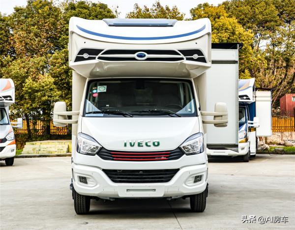 星球命名的旅行車？顏值高，功能強，空間也大，6人食宿很簡單