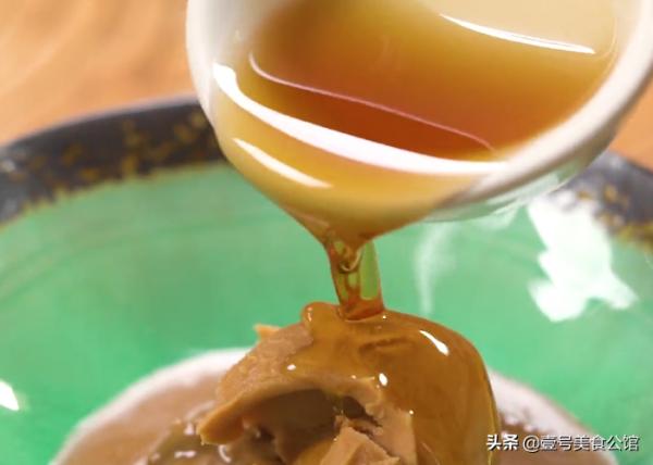 在家來一碗美味的麻醬拌麵,鮮香爽口,解饞營養,吃一次念念不忘 在家來一碗美味的麻醬拌麵,鮮香爽口,解饞營養,吃一次念念不忘