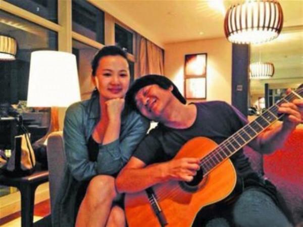 影后詠梅與搖滾歌星欒樹：我們是並肩成長的“夫妻樹”