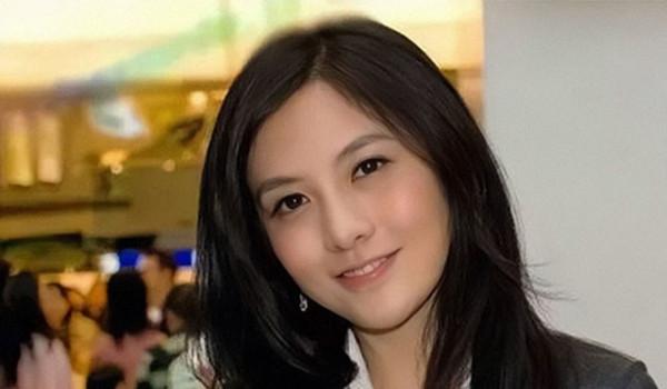 90後第一女富豪紀凱婷：男友比她小5歲，交往多年至今未成婚