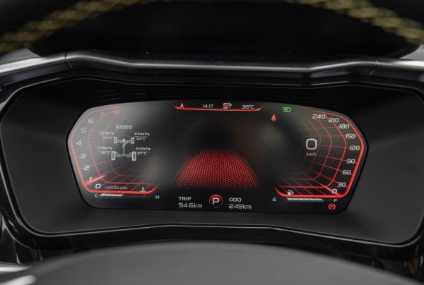 2.0T動力帶排氣聲浪，吉利星越S來了，四款配置哪款值得選？