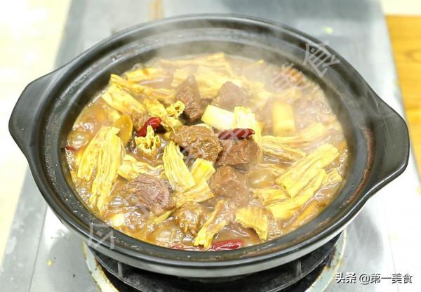 天冷想吃熱乎的,吃這4道懶人砂鍋菜,葷素搭配,驅寒又滋補 天冷想吃熱乎的,吃這4道懶人砂鍋菜,葷素搭配,驅寒又滋補