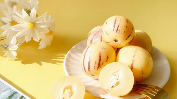 秋季多給家人吃“白色六寶”,潤秋燥養護肺,應季而食才舒適 秋季多給家人吃“白色六寶”,潤秋燥養護肺,應季而食才舒適