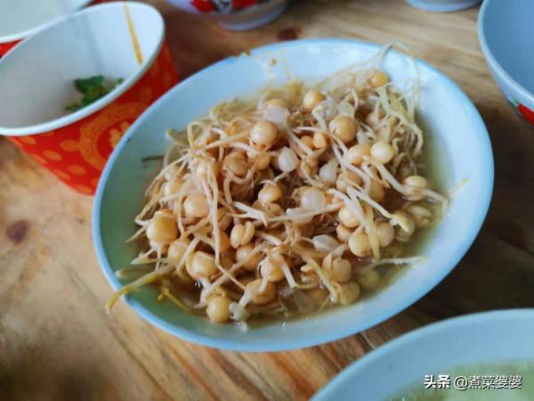 發小結婚，我隨禮2000，吃完酒席，江西老公直言：沒啥硬菜真寒酸