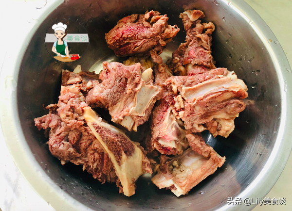 入秋後，有條件多給孩子吃它，營養極高，增強體質，燉一鍋真饞人