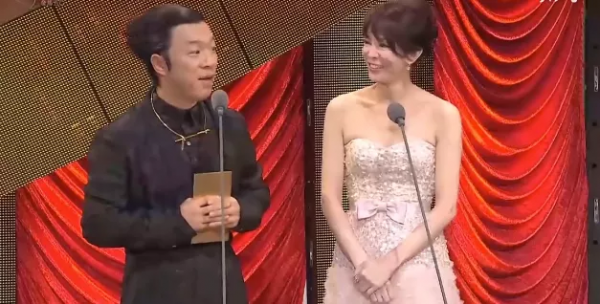 都是靠臉吃飯，憑啥她被嘲？