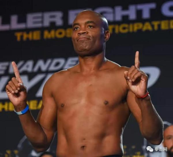 網紅保羅叫板UFC傳奇席爾瓦 對方已經跨界拳擊 網紅保羅叫板UFC傳奇席爾瓦 對方已經跨界拳擊