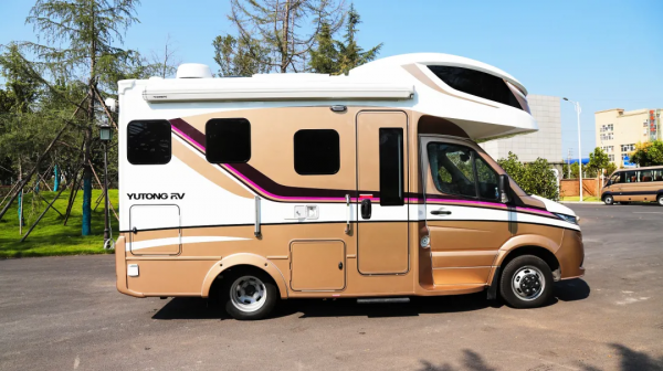 國內首款三類進口底盤房車！雙拓展大空間智慧化+多項安全系統