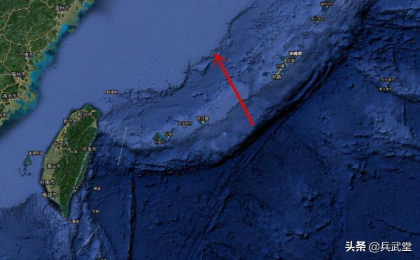 054A也開始“自由航行”?來到琉球宮古海域,御用攝影師望艦興嘆 054A也開始“自由航行”?來到琉球宮古海域,御用攝影師望艦興嘆