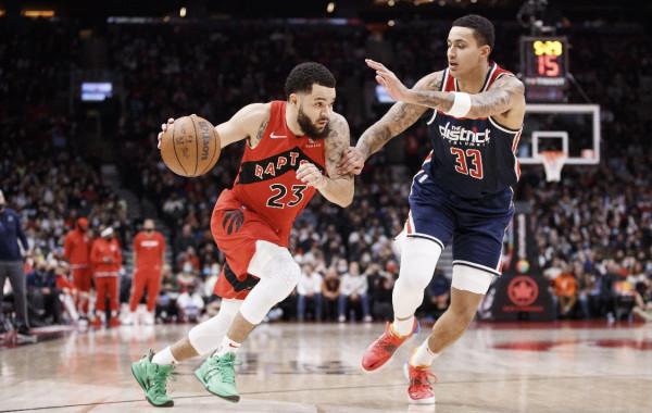 騎士漸入佳境,奇才打回原形 騎士漸入佳境,奇才打回原形