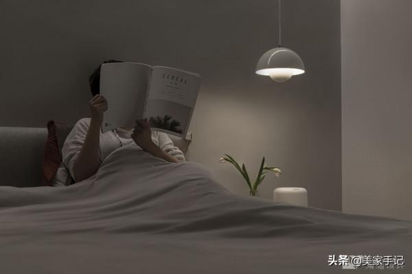 深圳夫妻136㎡的家，僅憑一個客廳就圈粉無數，不要電視牆太香了