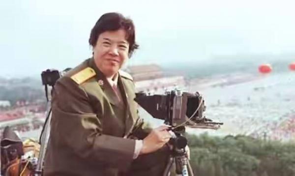 邵華：毛澤東兒媳，為他生下唯一孫子，病床前叮囑兒子向汶川捐款