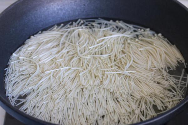 過年待客需要快手菜，這菜十分鐘上桌，是待客硬菜，做法拿走