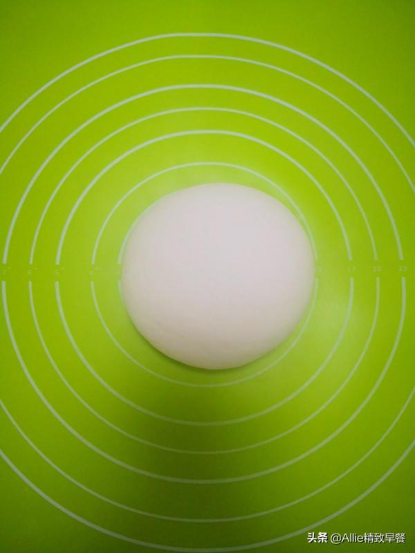 別再吃純白麵饅頭了，加點玉米麵和這兩樣，暄軟香濃又營養，真香