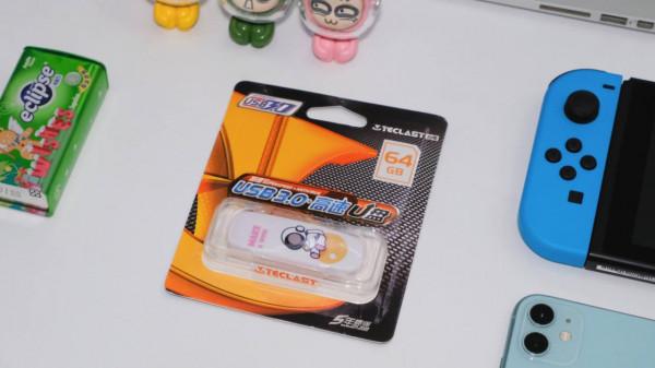 集可愛與效能一身，臺電 萌趣宇航員系列隨身碟 簡評