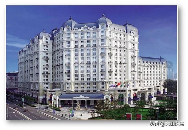 核心區";嚴禁住宅開發";!100個";億萬富翁";即將入住東西城 核心區";嚴禁住宅開發";!100個";億萬富翁";即將入住東西城