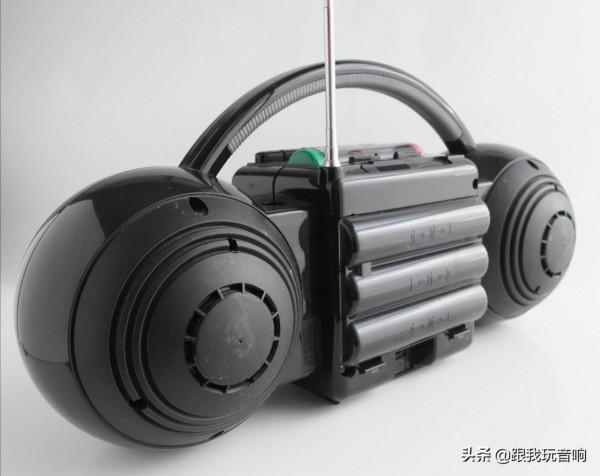 飛利浦 Philips Roller 2 D8017 便攜收錄機 飛利浦 Philips Roller 2 D8017 便攜收錄機