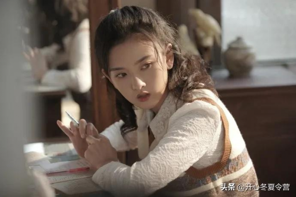 98年宋祖兒悄悄當媽？被嘲長殘的“小張柏芝”，這次離婚被怒贊