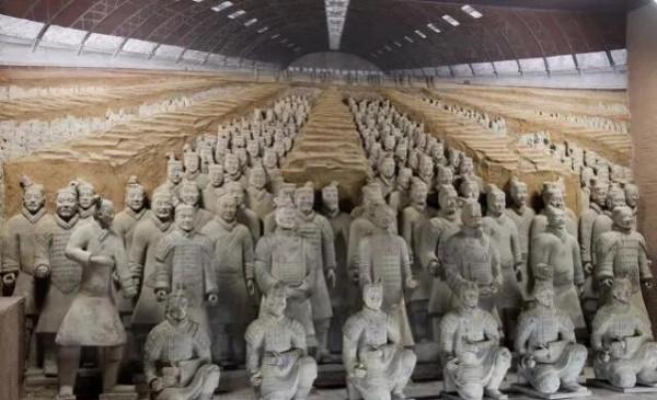 秦始皇陵是打不開還是不能開？關於兵馬俑又無任何記載，有何蹊蹺