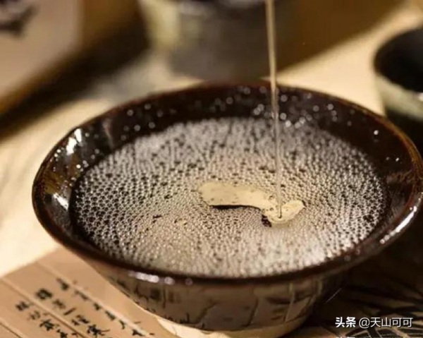 中國3大“光瓶”白酒，全是100%純糧食佳釀，好喝不貴又不上頭