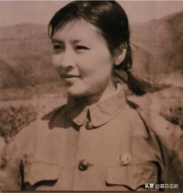 “阿詩瑪”楊麗坤：從“第一美人”到“精神失常”，是誰害了她？