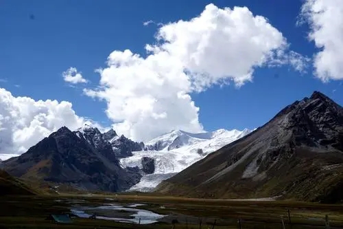青海、西藏十大冷門景點,人少景美好玩 青海、西藏十大冷門景點,人少景美好玩