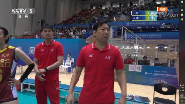 山東女排三連敗誓言奪冠此時淪為笑柄，陳博雅一戰功成或可首發